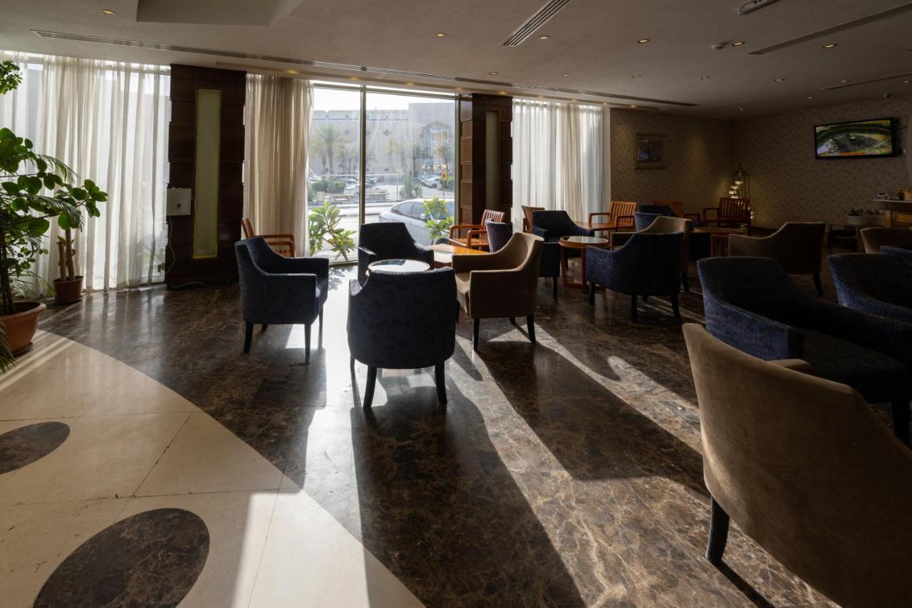 Tanal Serviced Apartments Эль-Хубар Экстерьер фото