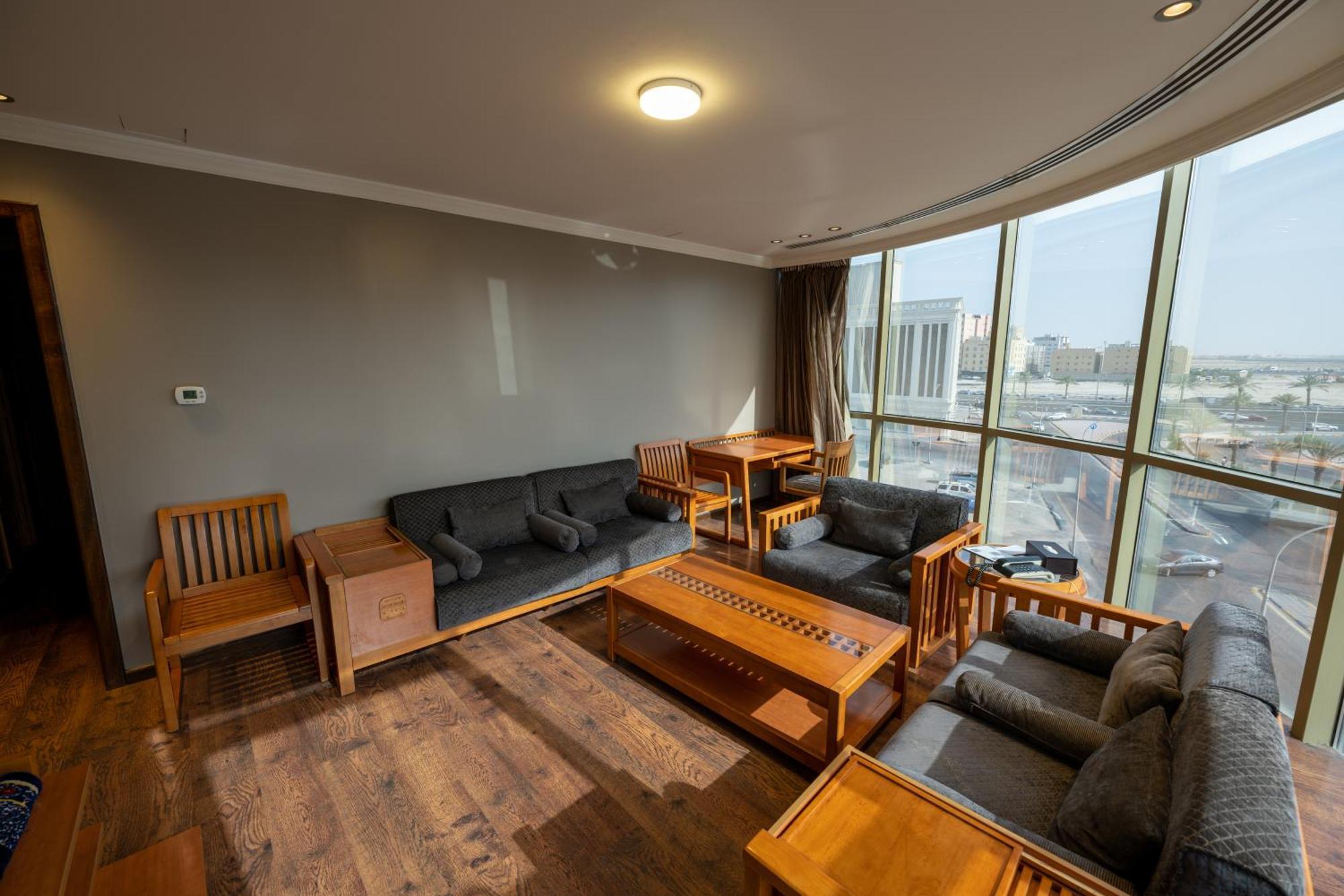 Tanal Serviced Apartments Эль-Хубар Номер фото