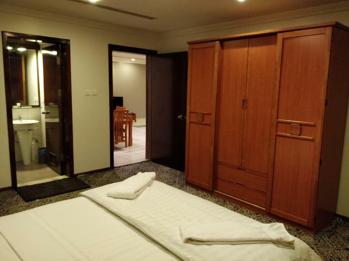 Tanal Serviced Apartments Эль-Хубар Экстерьер фото