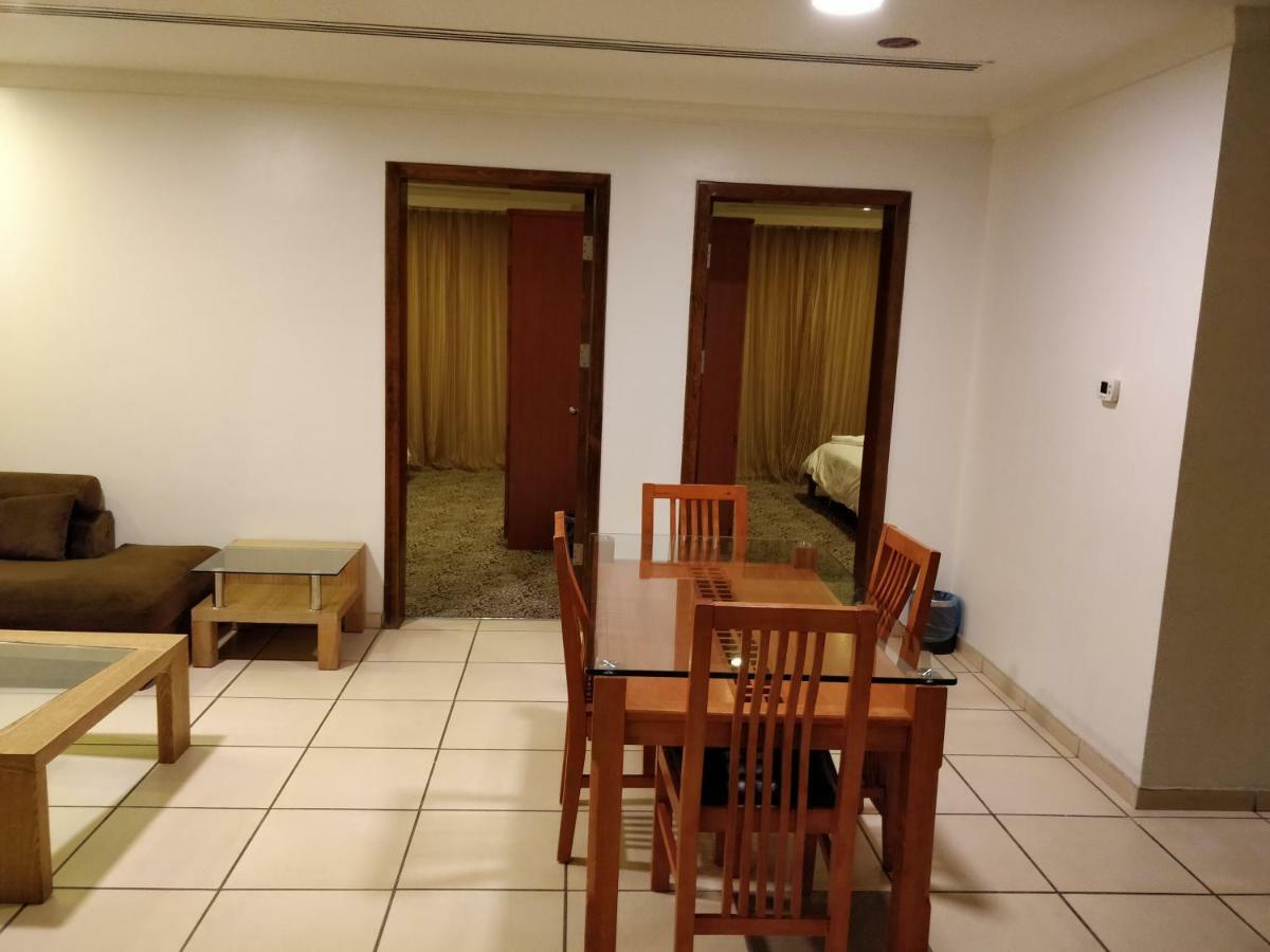 Tanal Serviced Apartments Эль-Хубар Экстерьер фото